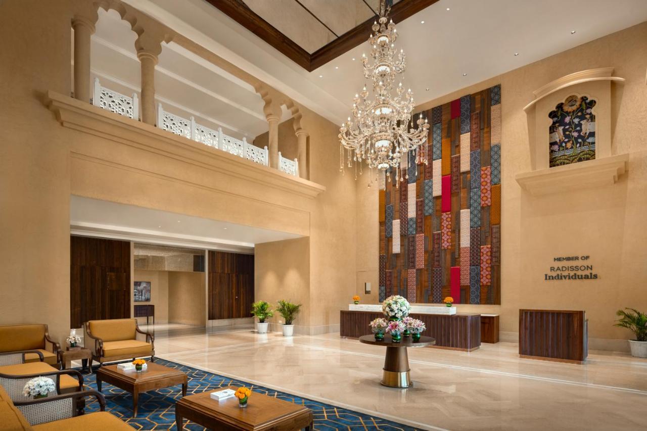 Uday Palace Navsari, A Member Of Radisson Individuals Exterior photo