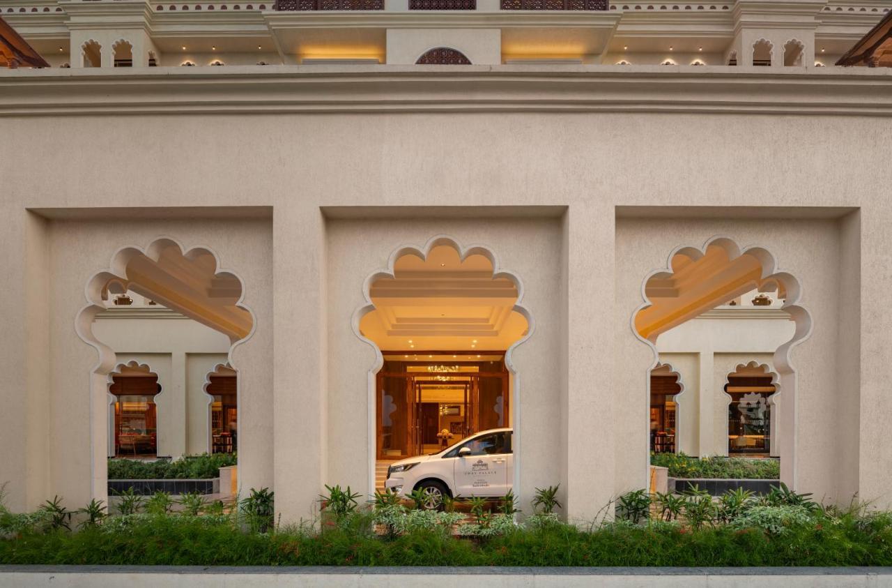 Uday Palace Navsari, A Member Of Radisson Individuals Exterior photo